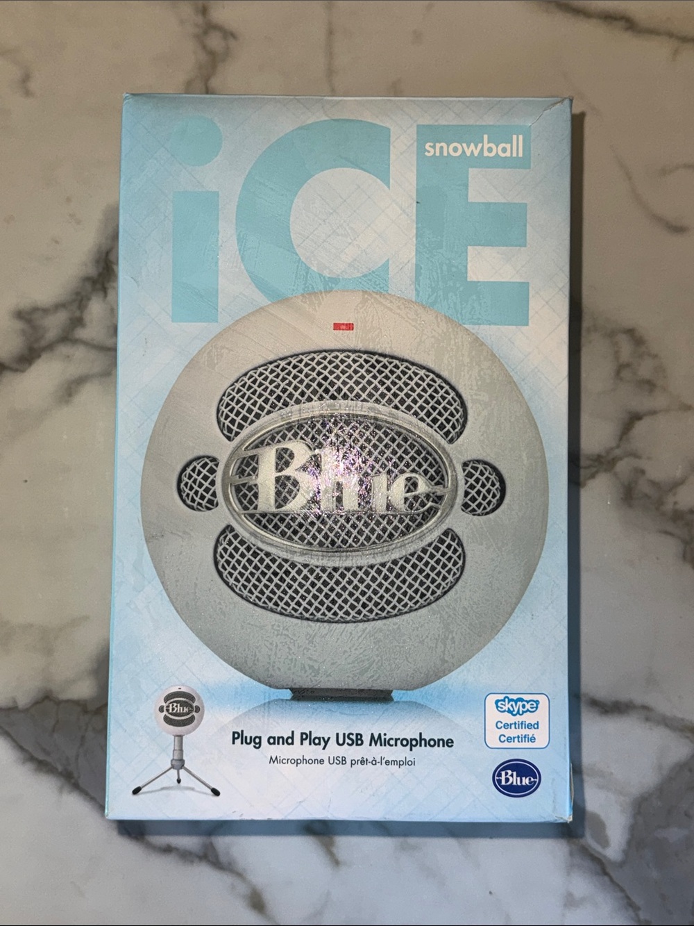 Modern Microphone by Blue NWT